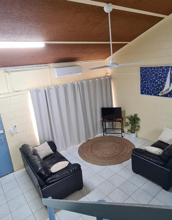 Emthree Seaside Apartments Townsville Exterior photo